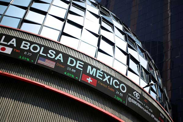 Bolsa Mexicana de Valores pide incluir finanzas personales en educación básica